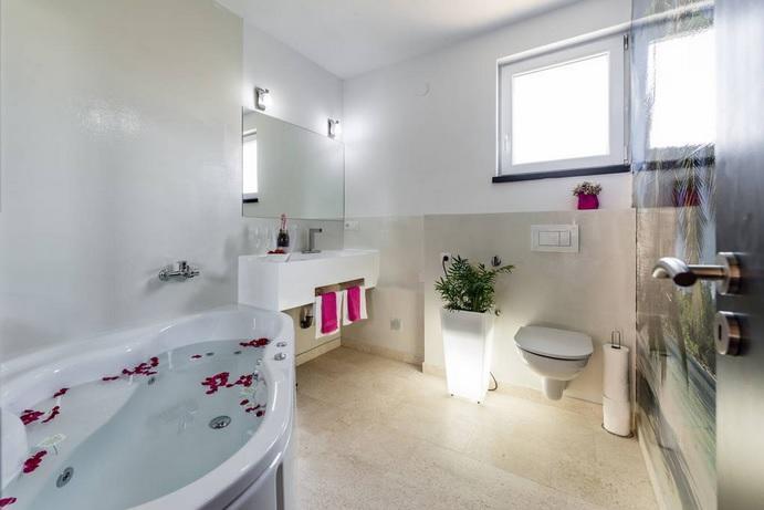 Luxury Apartment With Private Heated Pool Шибеник Екстер'єр фото